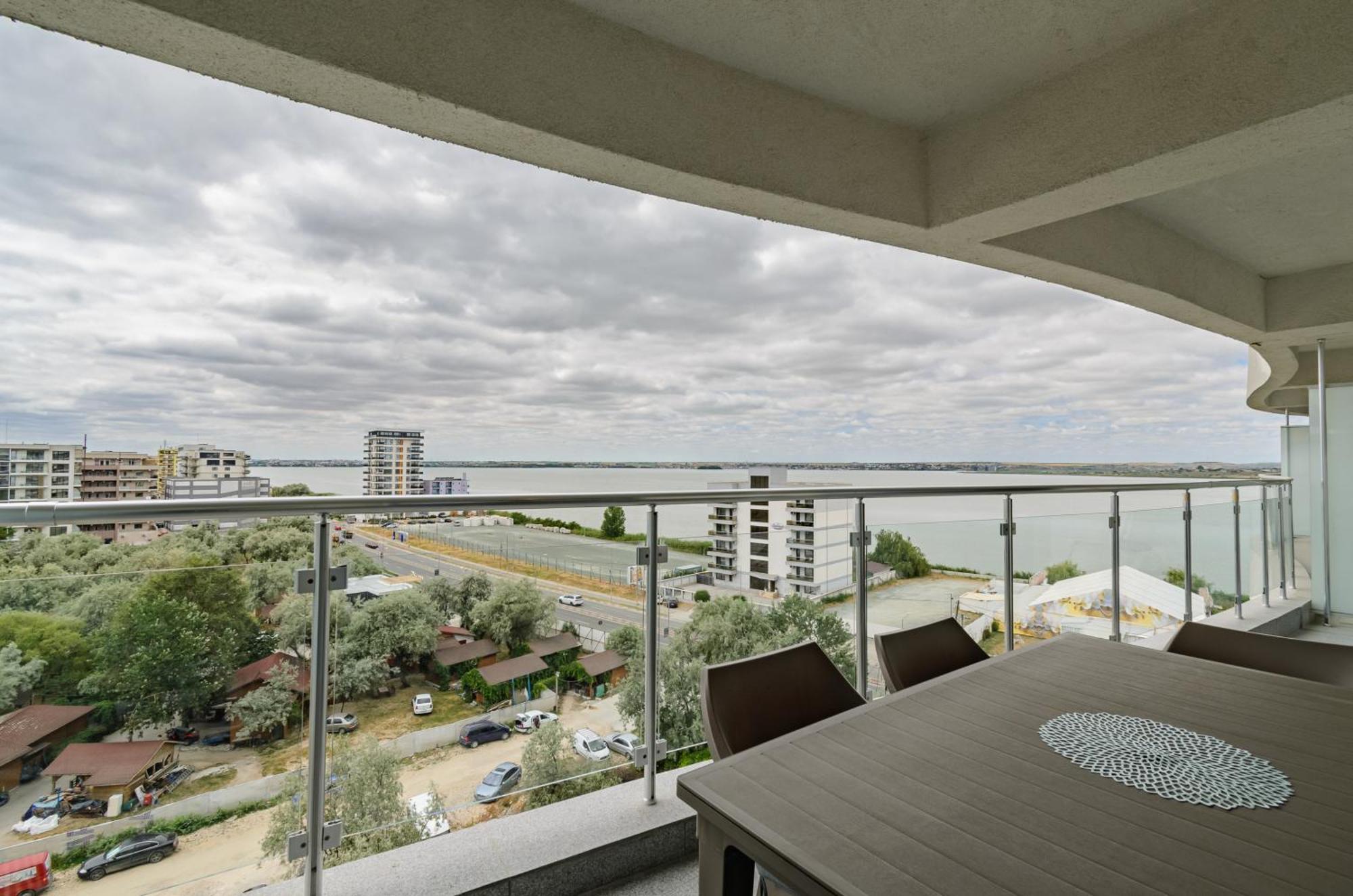 Black Sea Booking - Helsinki Mamaia Exterior photo